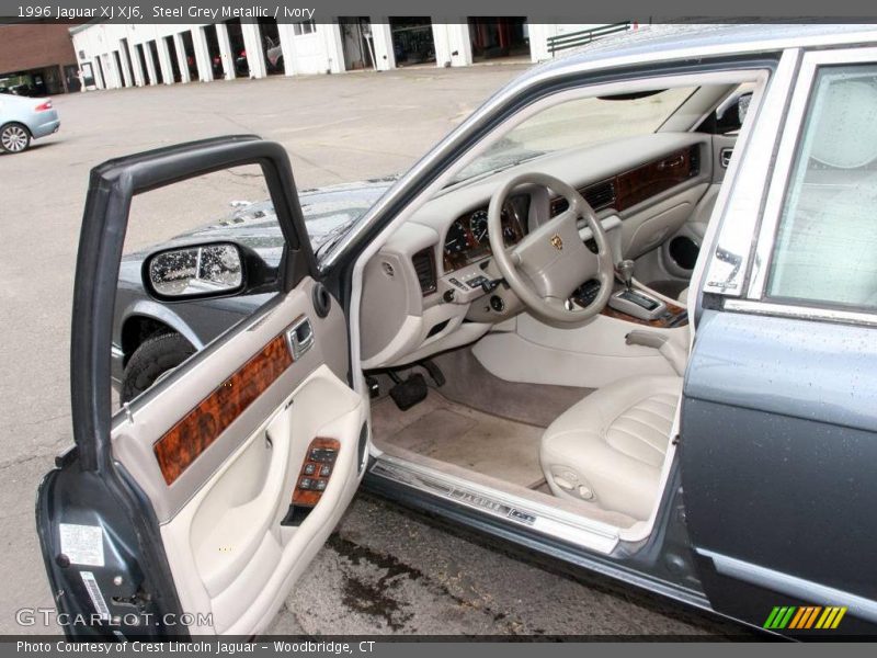 Steel Grey Metallic / Ivory 1996 Jaguar XJ XJ6