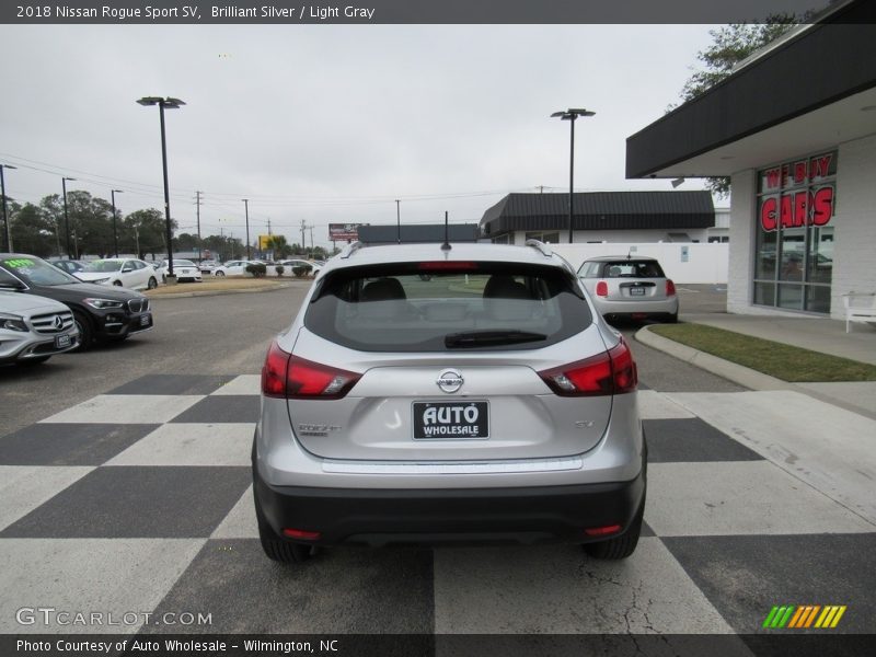Brilliant Silver / Light Gray 2018 Nissan Rogue Sport SV