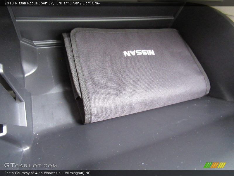 Brilliant Silver / Light Gray 2018 Nissan Rogue Sport SV