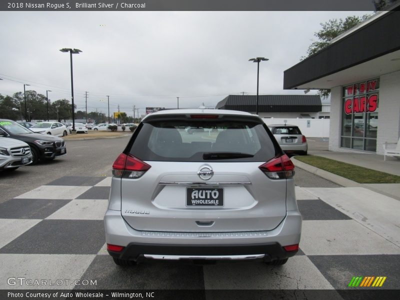 Brilliant Silver / Charcoal 2018 Nissan Rogue S