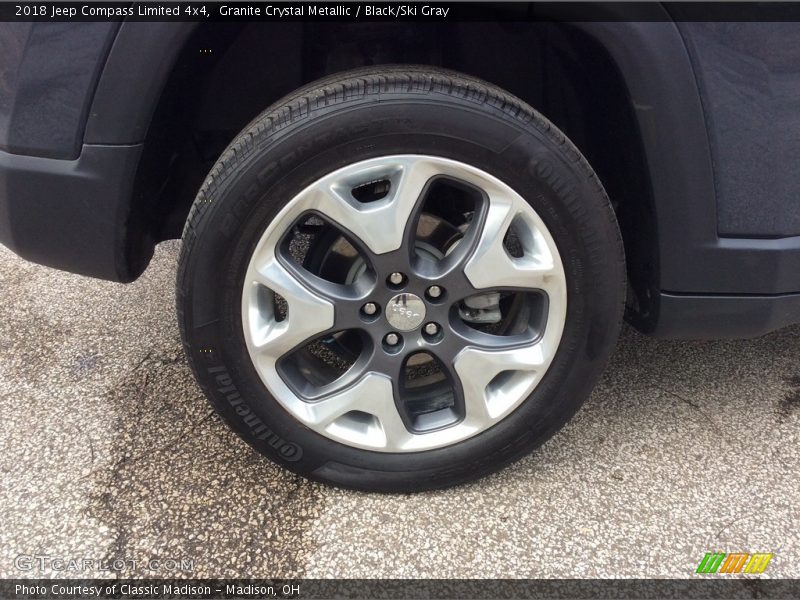 Granite Crystal Metallic / Black/Ski Gray 2018 Jeep Compass Limited 4x4