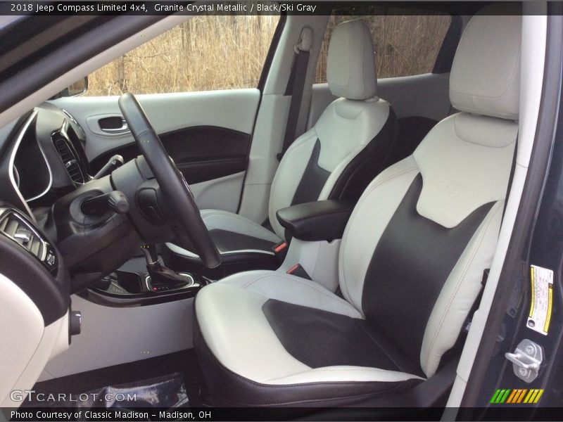 Granite Crystal Metallic / Black/Ski Gray 2018 Jeep Compass Limited 4x4