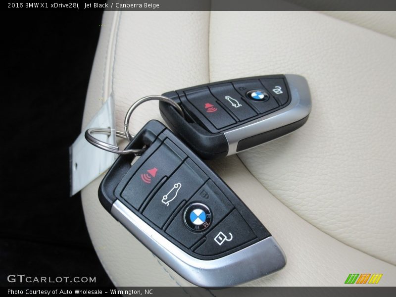 Jet Black / Canberra Beige 2016 BMW X1 xDrive28i