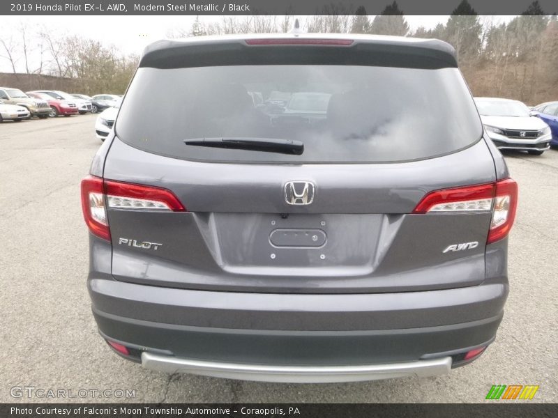 Modern Steel Metallic / Black 2019 Honda Pilot EX-L AWD