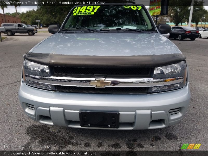 Moondust Metallic / Light Gray 2007 Chevrolet TrailBlazer LS 4x4
