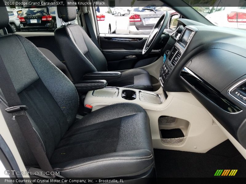 White Knuckle / Black 2018 Dodge Grand Caravan SXT