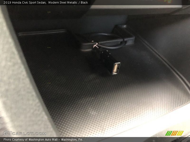Modern Steel Metallic / Black 2019 Honda Civic Sport Sedan