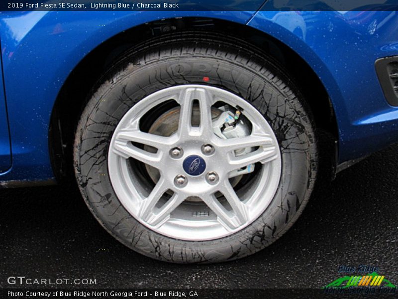 Lightning Blue / Charcoal Black 2019 Ford Fiesta SE Sedan