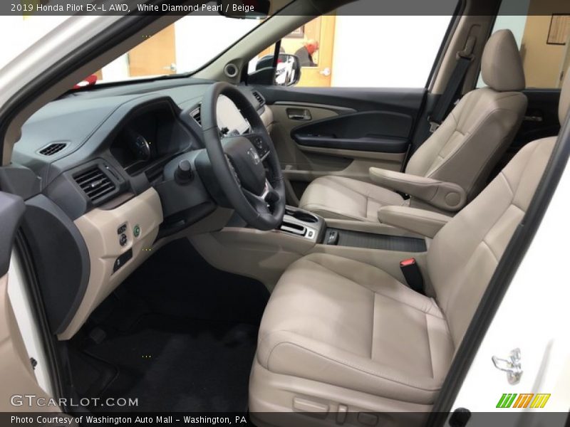 White Diamond Pearl / Beige 2019 Honda Pilot EX-L AWD