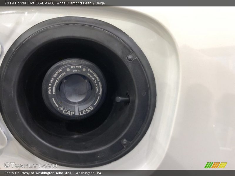 White Diamond Pearl / Beige 2019 Honda Pilot EX-L AWD