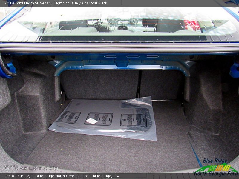 Lightning Blue / Charcoal Black 2019 Ford Fiesta SE Sedan