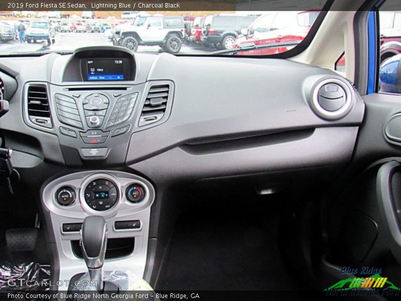 Lightning Blue / Charcoal Black 2019 Ford Fiesta SE Sedan