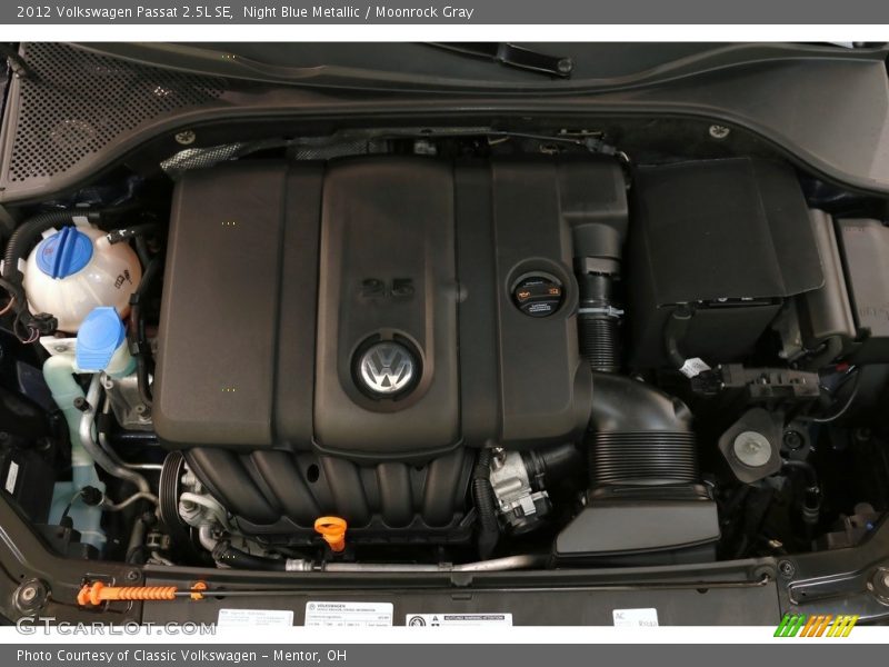 Night Blue Metallic / Moonrock Gray 2012 Volkswagen Passat 2.5L SE