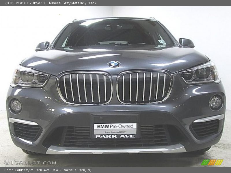 Mineral Grey Metallic / Black 2016 BMW X1 xDrive28i