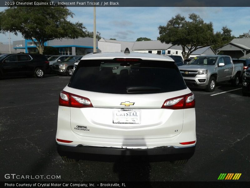 Iridescent Pearl Tricoat / Jet Black 2019 Chevrolet Equinox LT