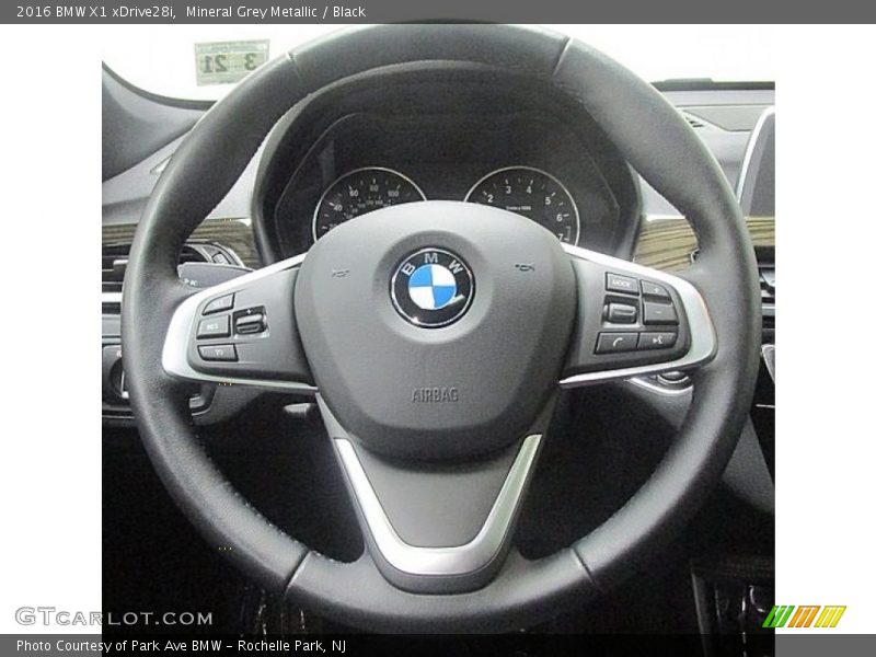 Mineral Grey Metallic / Black 2016 BMW X1 xDrive28i