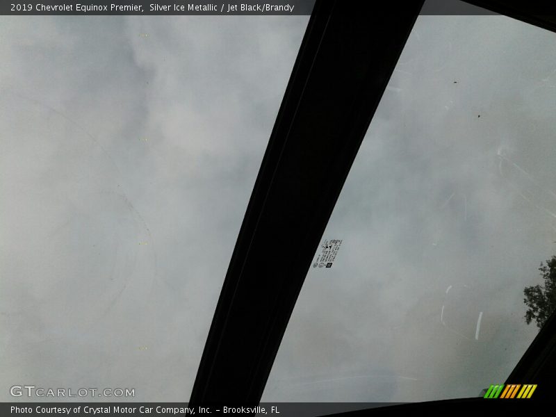 Silver Ice Metallic / Jet Black/Brandy 2019 Chevrolet Equinox Premier