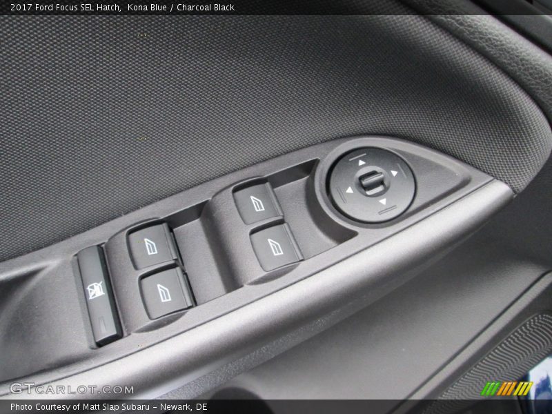 Kona Blue / Charcoal Black 2017 Ford Focus SEL Hatch
