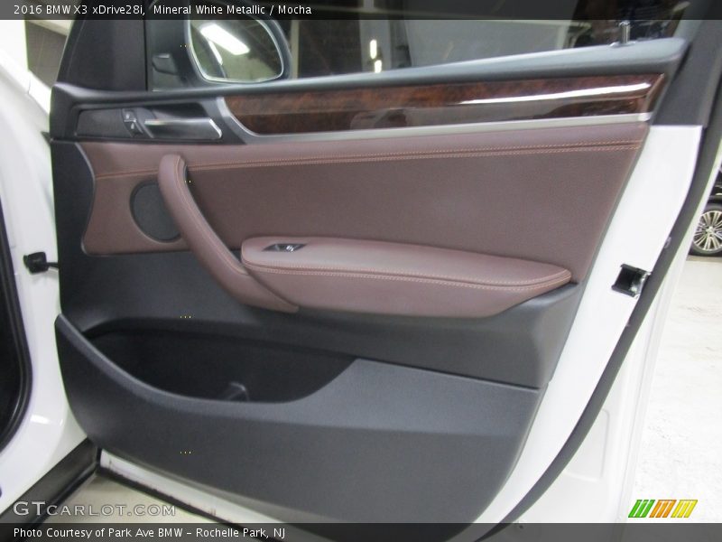 Mineral White Metallic / Mocha 2016 BMW X3 xDrive28i