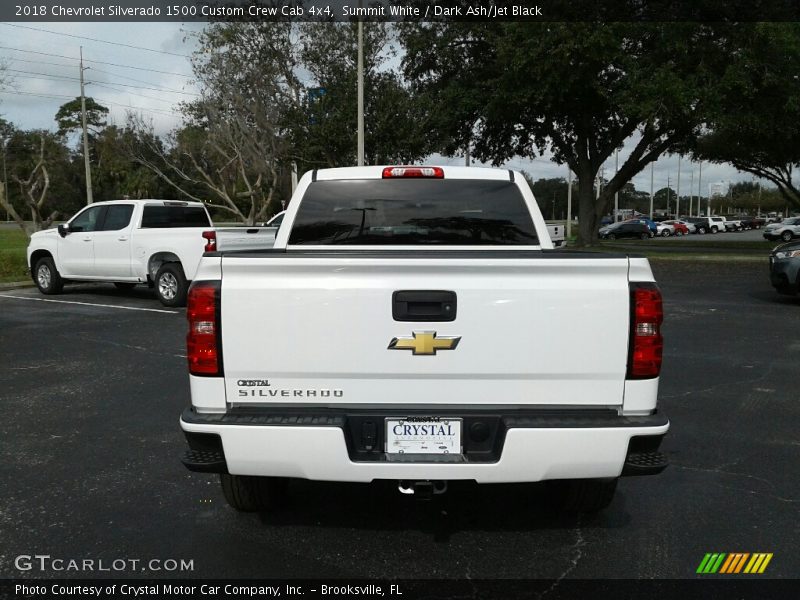 Summit White / Dark Ash/Jet Black 2018 Chevrolet Silverado 1500 Custom Crew Cab 4x4