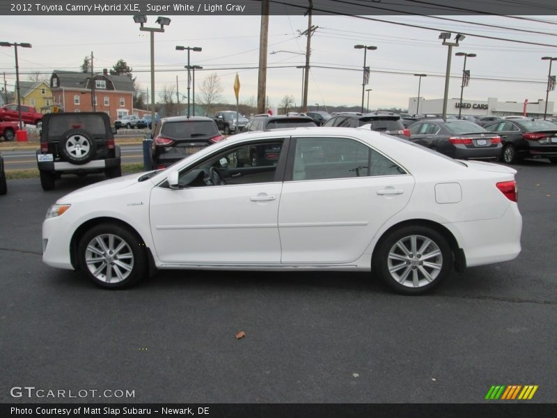 Super White / Light Gray 2012 Toyota Camry Hybrid XLE