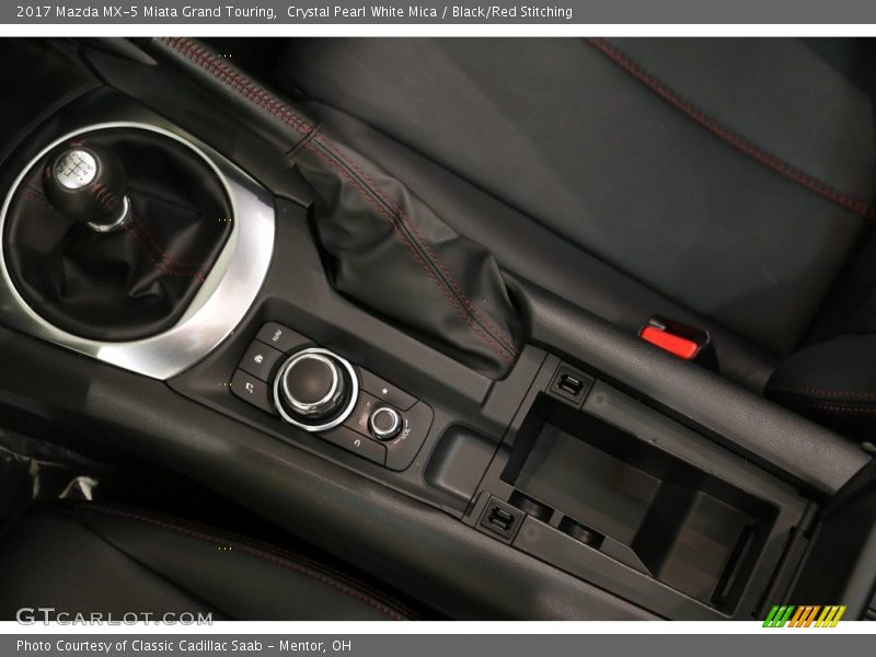 Crystal Pearl White Mica / Black/Red Stitching 2017 Mazda MX-5 Miata Grand Touring