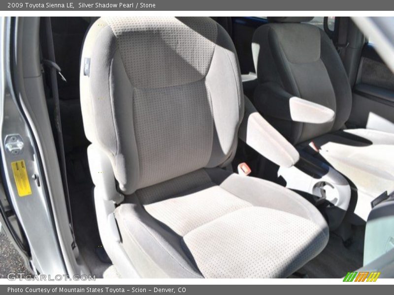 Silver Shadow Pearl / Stone 2009 Toyota Sienna LE
