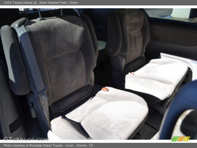 Silver Shadow Pearl / Stone 2009 Toyota Sienna LE