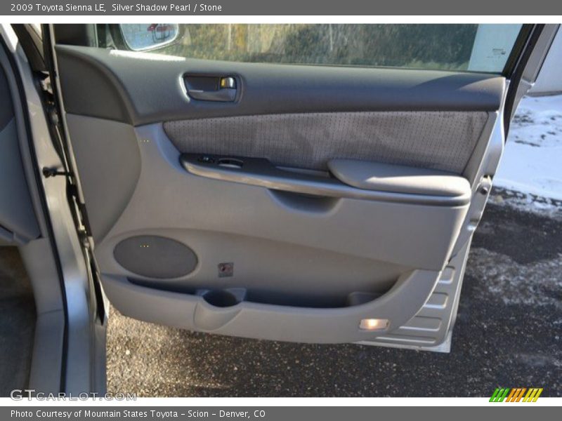 Silver Shadow Pearl / Stone 2009 Toyota Sienna LE