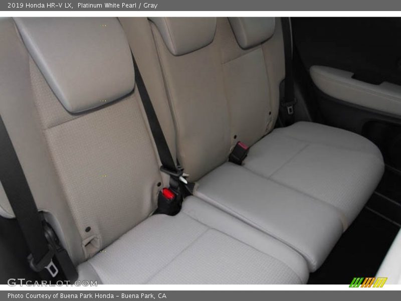 Platinum White Pearl / Gray 2019 Honda HR-V LX