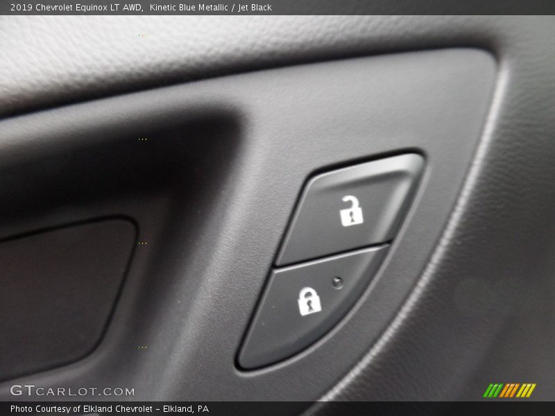 Kinetic Blue Metallic / Jet Black 2019 Chevrolet Equinox LT AWD