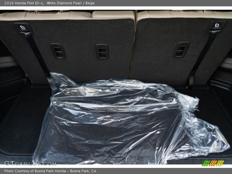 White Diamond Pearl / Beige 2019 Honda Pilot EX-L