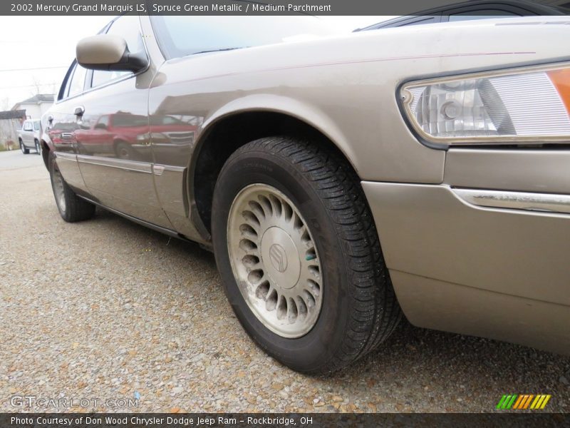 Spruce Green Metallic / Medium Parchment 2002 Mercury Grand Marquis LS