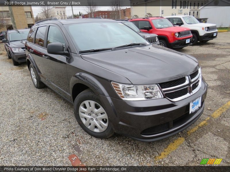 Bruiser Grey / Black 2018 Dodge Journey SE