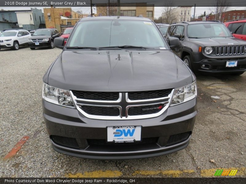Bruiser Grey / Black 2018 Dodge Journey SE