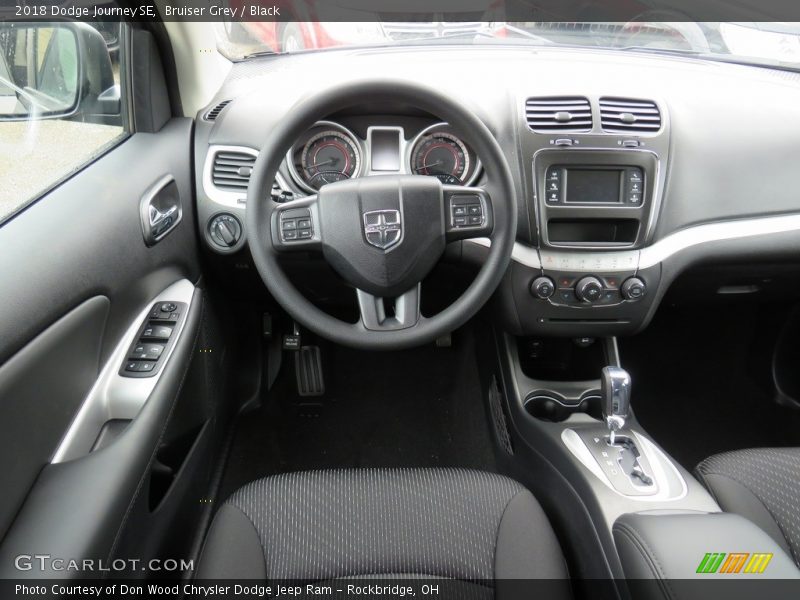 Bruiser Grey / Black 2018 Dodge Journey SE