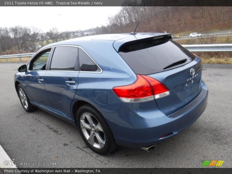 Tropical Sea Metallic / Ivory 2011 Toyota Venza V6 AWD
