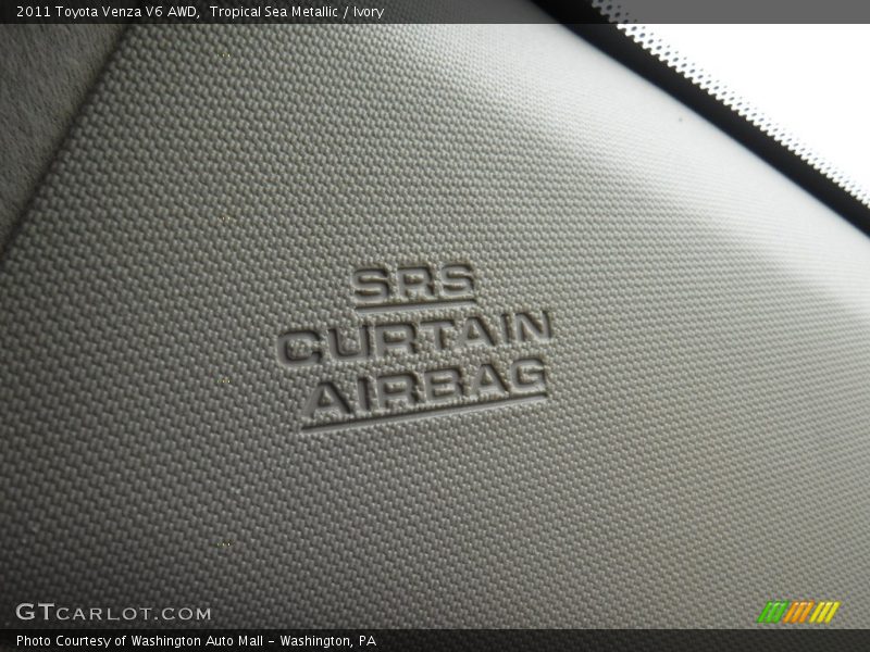 Tropical Sea Metallic / Ivory 2011 Toyota Venza V6 AWD