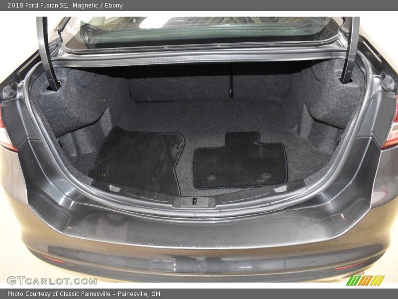 Magnetic / Ebony 2018 Ford Fusion SE