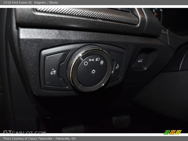 Magnetic / Ebony 2018 Ford Fusion SE