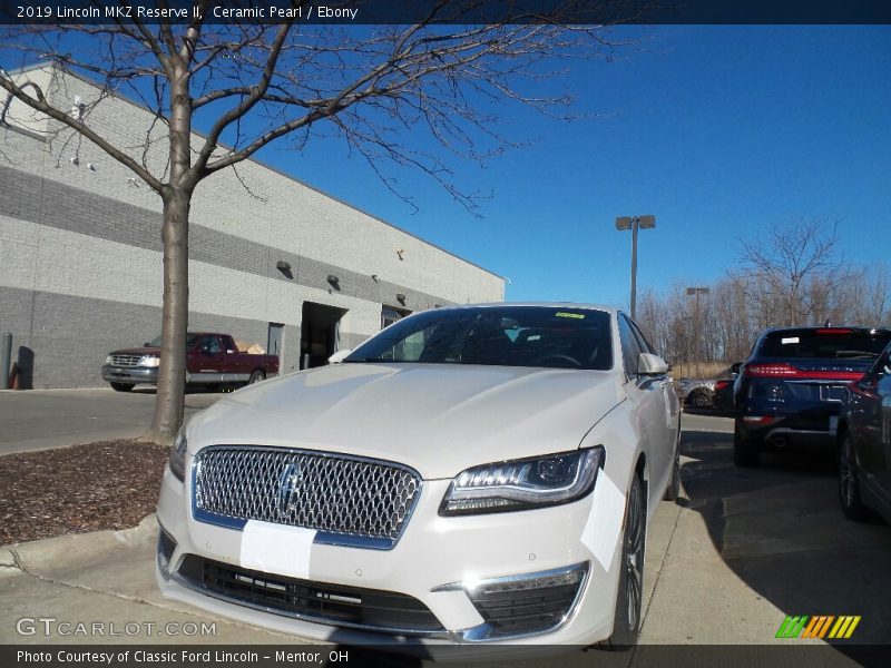 Ceramic Pearl / Ebony 2019 Lincoln MKZ Reserve II