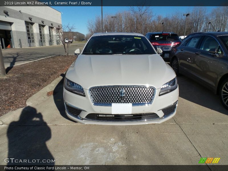 Ceramic Pearl / Ebony 2019 Lincoln MKZ Reserve II