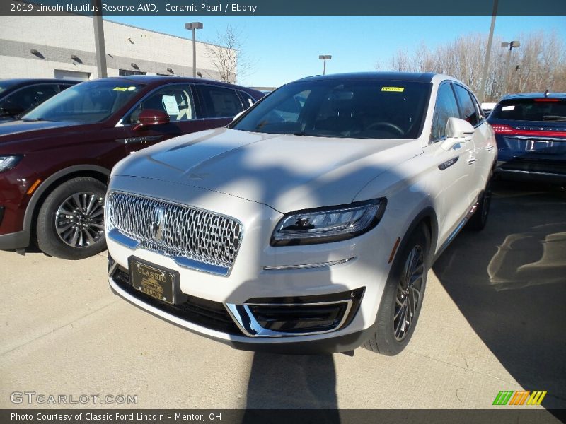 Ceramic Pearl / Ebony 2019 Lincoln Nautilus Reserve AWD