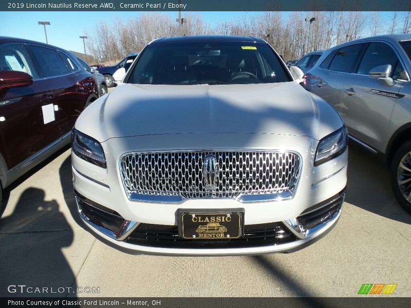 Ceramic Pearl / Ebony 2019 Lincoln Nautilus Reserve AWD