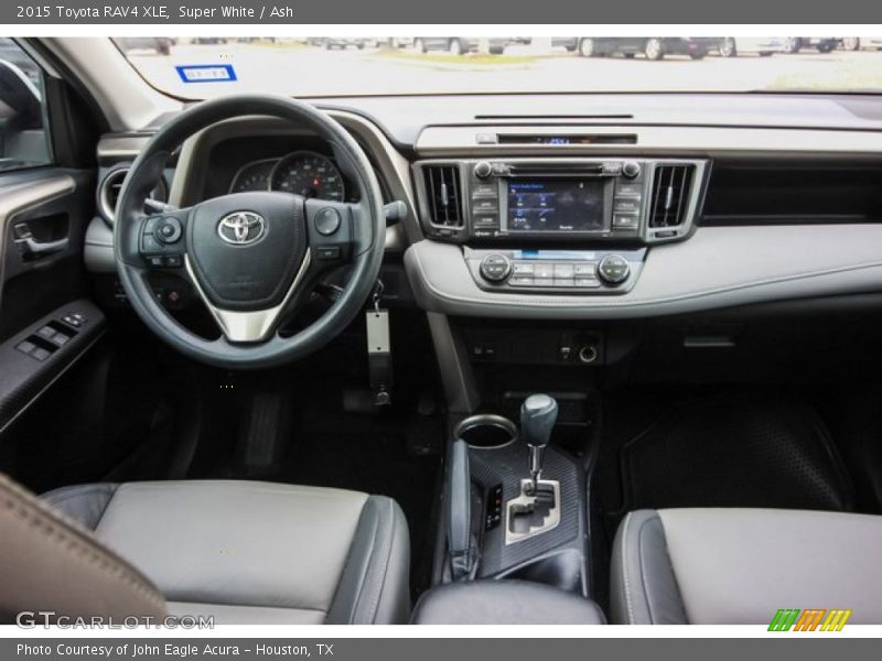 Super White / Ash 2015 Toyota RAV4 XLE