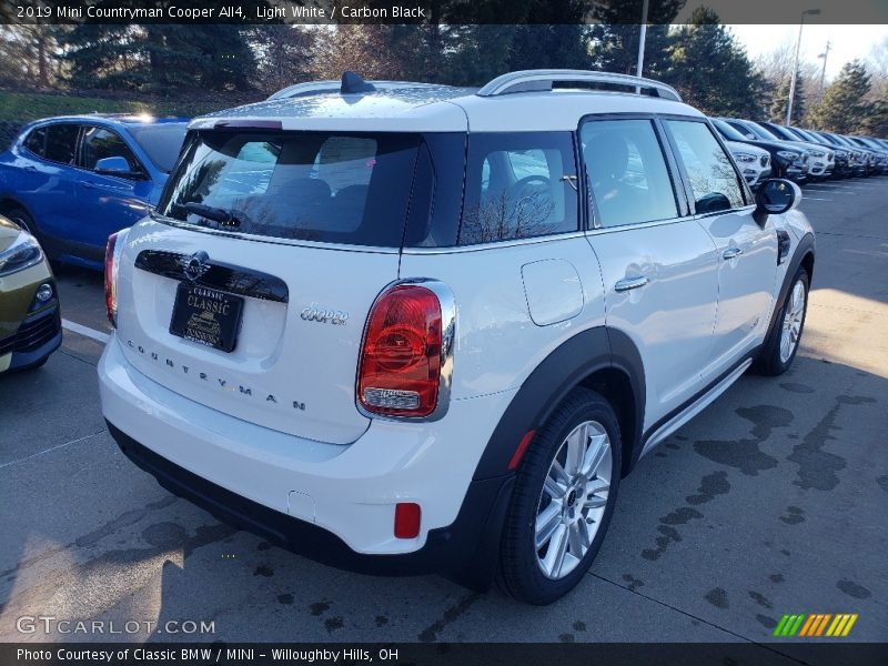 Light White / Carbon Black 2019 Mini Countryman Cooper All4
