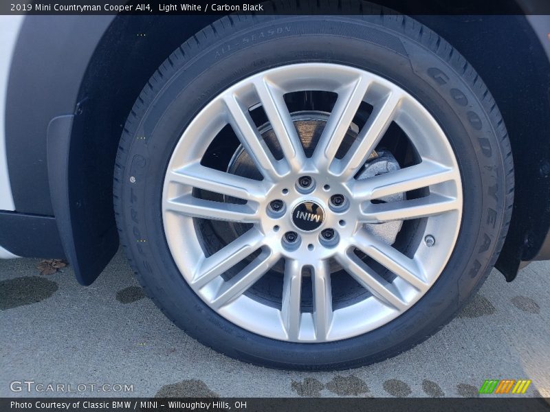  2019 Countryman Cooper All4 Wheel