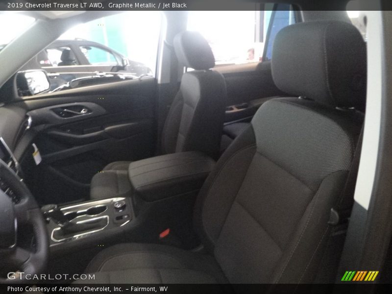 Graphite Metallic / Jet Black 2019 Chevrolet Traverse LT AWD