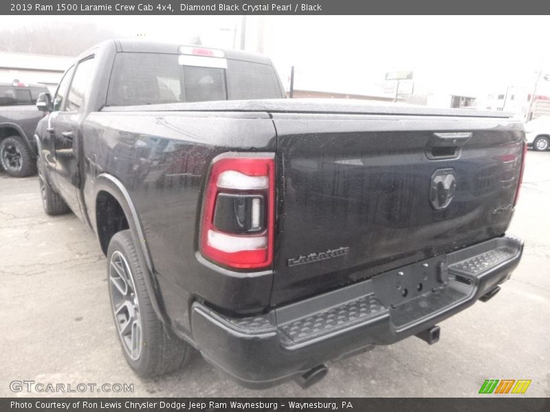 Diamond Black Crystal Pearl / Black 2019 Ram 1500 Laramie Crew Cab 4x4