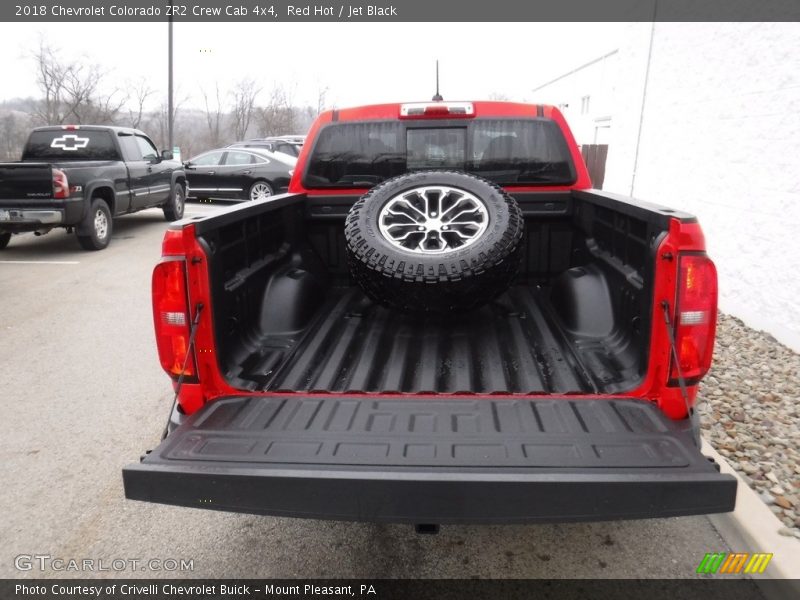 Red Hot / Jet Black 2018 Chevrolet Colorado ZR2 Crew Cab 4x4
